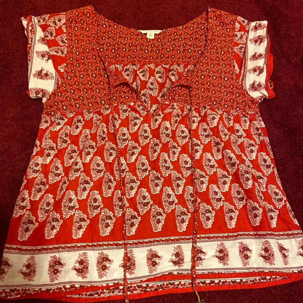 XS AE Boho Floral Blouse-Runs Big